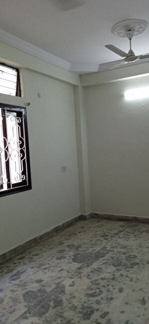 Room in 2 BHK Apartment at Masab Tank – for Rent