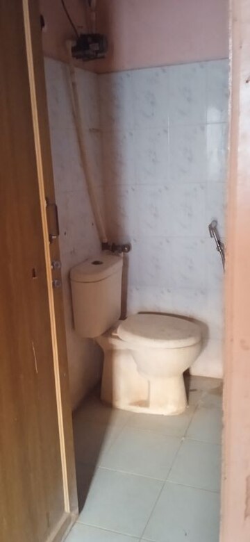 Bathroom in 2 BHK Apartment at Humayun Nagar – for Rent