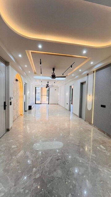 3 BHK Builder Floor For Sale in BPTP Green Oaks, Sector 70a