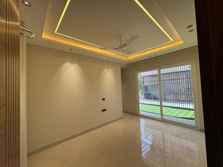 Room, ansal-api-versalia 4 Bedroom 260 Sq.Ft. Builder Floor In Sector 67a Gurgaon 10020691