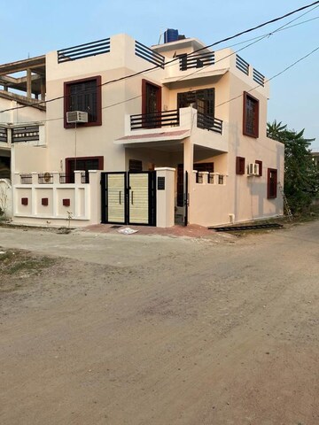 4 BHK Independent House – Exterior View View at Faizabad Road - for Rent