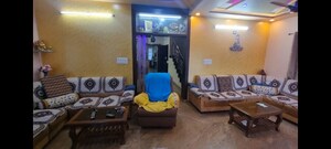 Living Room in 1 BHK Builder Floor at Benson Town – for Rent