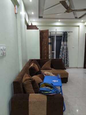 Living Room in 1 BHK Builder Floor at Benson Town – for Rent