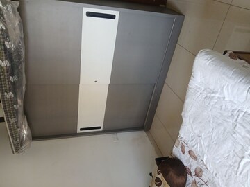 Room in 1.5 BHK Builder Floor at Sector 9 – for Rent