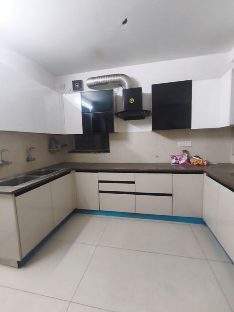 Kitchen, green-valley-residencia 3 Bedroom 1737 Sq.Ft. Apartment In Ghazipur Zirakpur 10020738