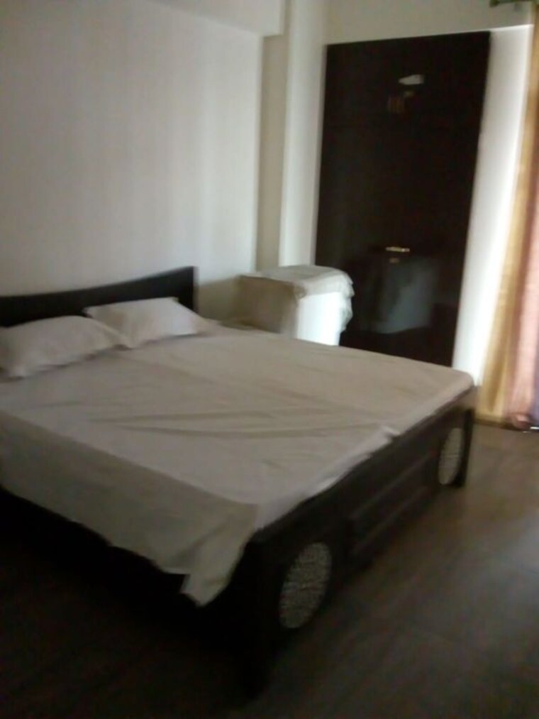 Bedroom, gaur-city-6th-avenue 2.5 Bedroom 1175 Sq.Ft. Apartment In Sector 4 Greater Noida Greater Noida 10020757