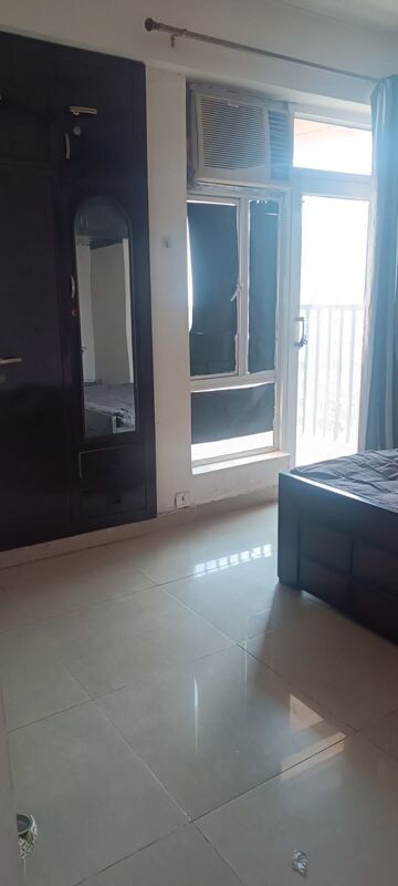 Bathroom in 2.5 BHK Apartment at Gaur City 6th Avenue, Sector 4 Greater Noida – for Rent