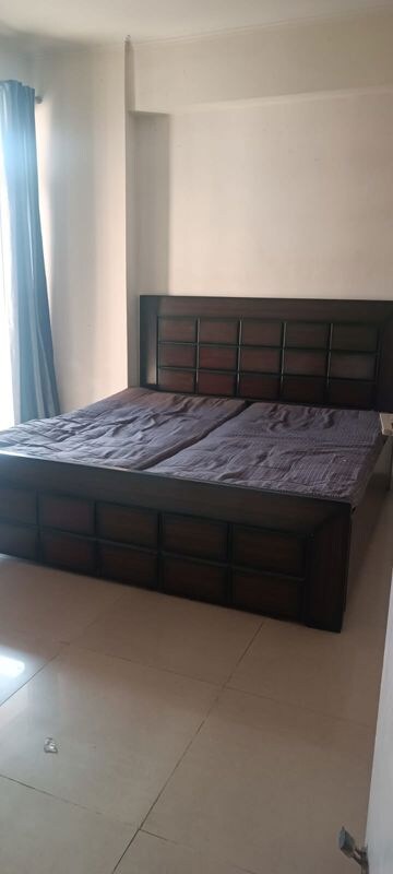 2.5 BHK Apartment For Rent in Gaur City 6th Avenue, Sector 4 Greater Noida