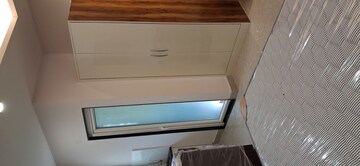 Furnished Amenities in Studio Builder Floor at Saurabh Niwas, Sector 40 – for Rent