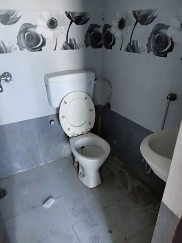 Bathroom in 2 BHK Apartment at ABD Galaxy, Aliganj – for Rent