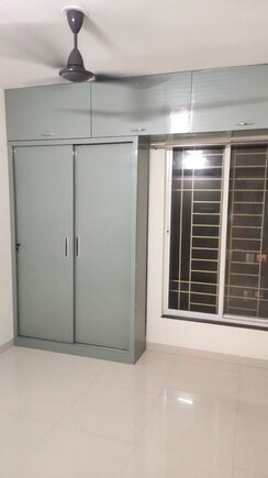 2 BHK + Pooja Room,Servant Room,Extra Room Apartment For Rent in Dhanori