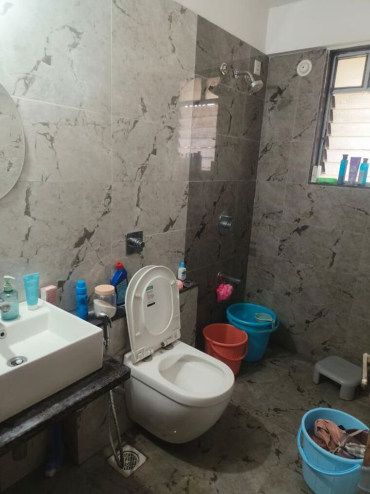 Bathroom, kharadi 2 Bedroom 760 Sq.Ft. Apartment In Kharadi Pune 10020802