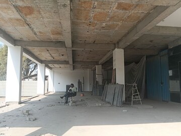 Parking in  Showroom at Sector 13 – for Rent