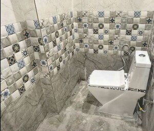 Bathroom in 2 BHK Independent House at Lalkuan – for Rent