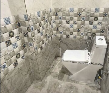 Bathroom in 2 BHK Independent House at Lalkuan – for Rent