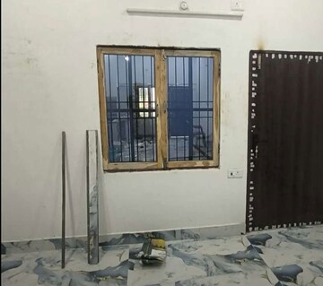 Room in 2 BHK Independent House at Lalkuan – for Rent