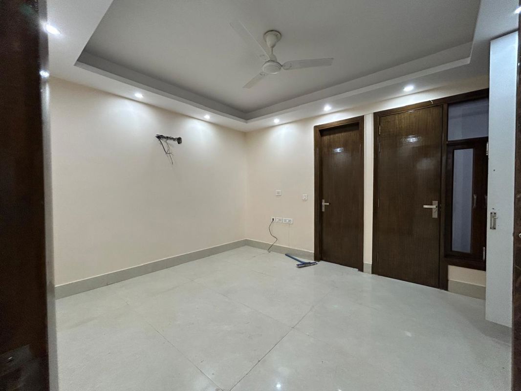3 BHK + Pooja Room Builder Floor For Rent in Saket