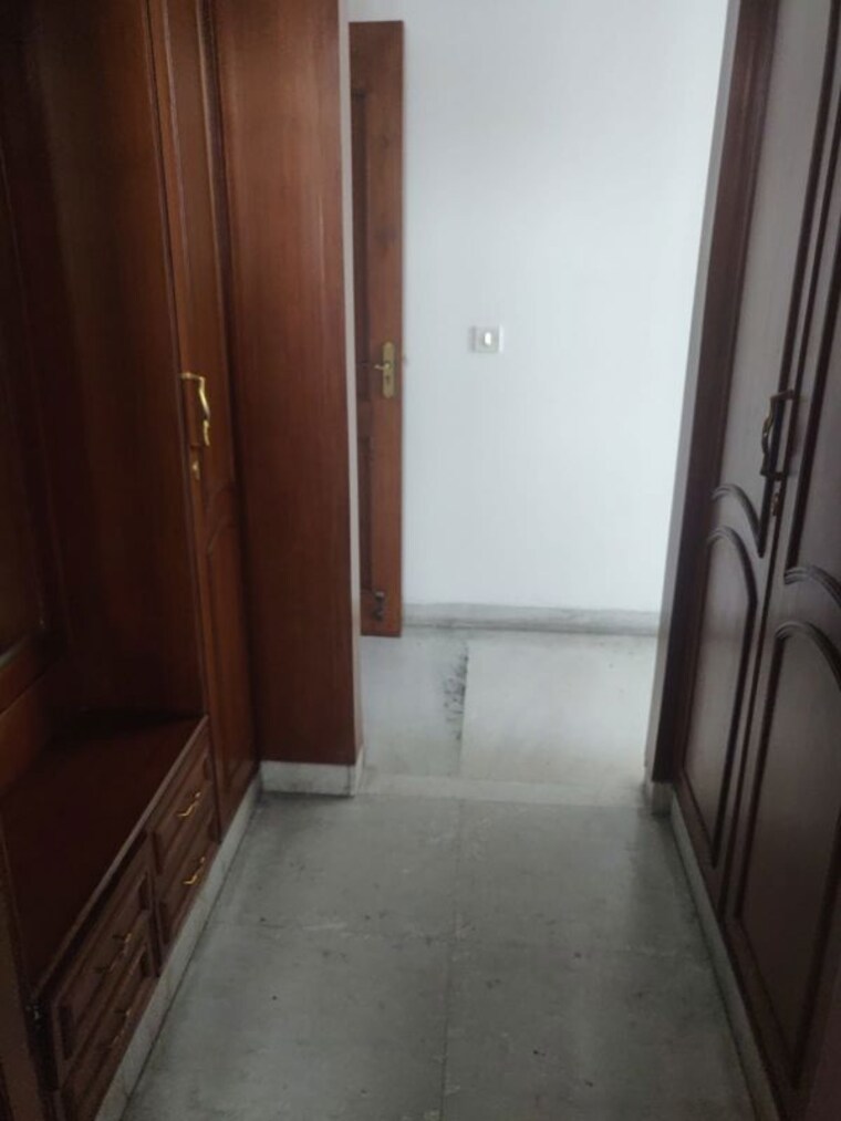 undefined, green park 3 Bedroom 200 Sq.Yd. Apartment In Green Park Delhi 10020844