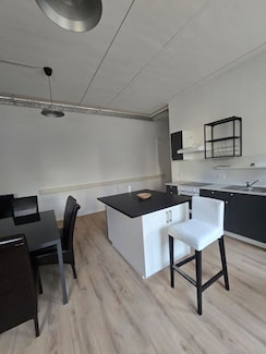 Retail Shop For Rent in Greater Kailash II