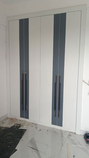 Room in 2 BHK Apartment at Sector 83 – for Sale