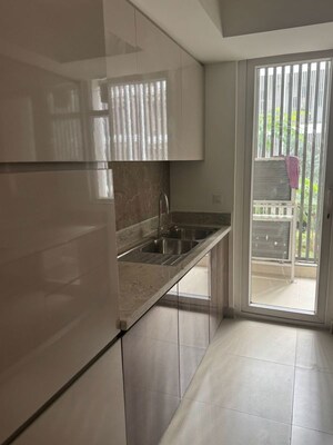 Kitchen in 2.5 BHK Builder Floor at M3M Soulitude, Sector 89 – for Rent