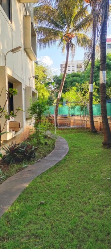 3.5 BHK Independent House – Garden View at Magarpatta City Erica, Magarpatta City - for Rent