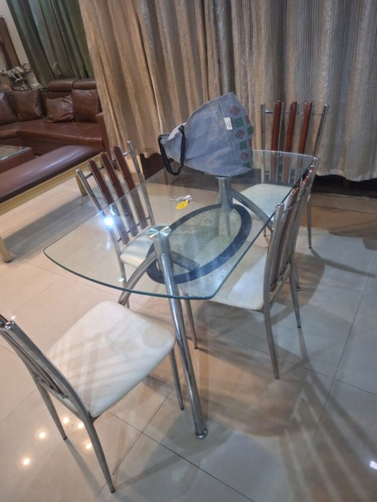 Gym, skyline-park 4 Bedroom 2400 Sq.Ft. Apartment In Vip Road Zirakpur 10020888