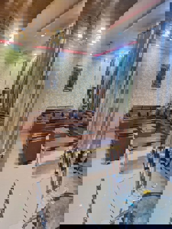 4 BHK + Pooja Room 2400 Sq.Ft. Apartment in Skyline Park