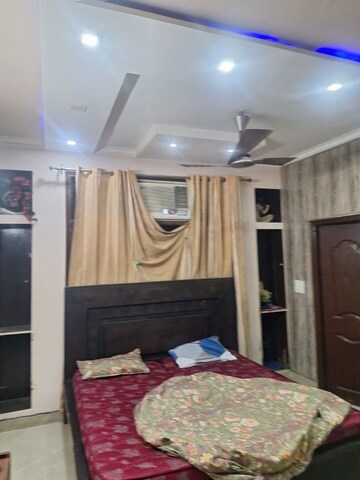 Bedroom in 4 BHK Apartment at Skyline Park, Vip Road – for Rent