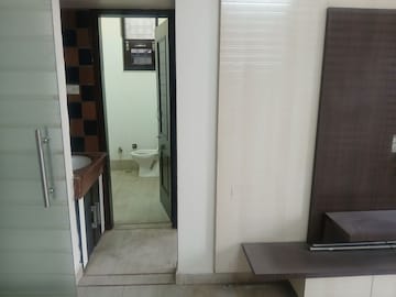 Building Lobby in 2 BHK Builder Floor at Sector 9 – for Rent