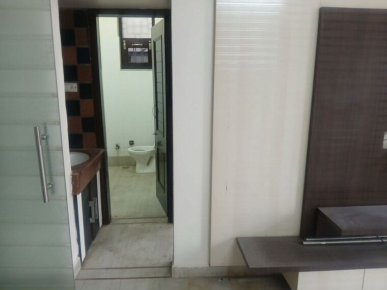 undefined, sector 9 2 Bedroom 270 Sq.Yd. Builder Floor In Sector 9 Hisar 10020894