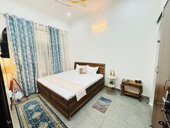 1 BHK Apartment For Rent in Kalkaji