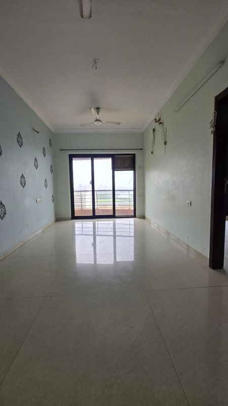 2 BHK Apartment For Sale in Vini Towers