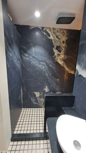 Attached Bathroom in 3 BHK Apartment at Heritage View Vile Parle, Vile Parle West – for Rent