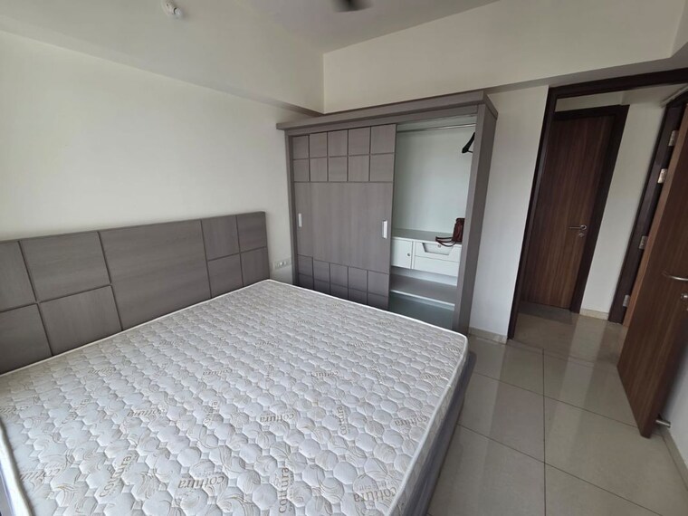 Master Bedroom, shapoorji-pallonji-vicinia 2 Bedroom 670 Sq.Ft. Apartment In Powai Mumbai 10020951