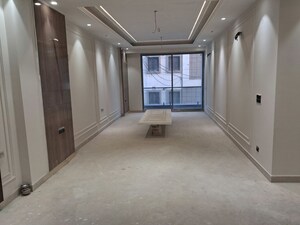 Room in 3 BHK Builder Floor at Cancon Enclave, Sector 4 – for Rent