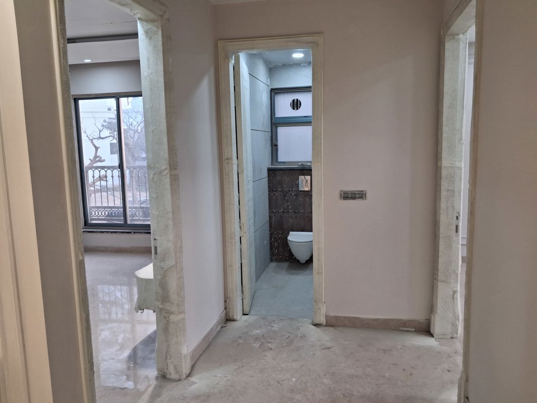 3 BHK + Pooja Room,Servant Room,Study Room,Extra Room 2500 Sq.Ft. Builder Floor in Cancon Enclave