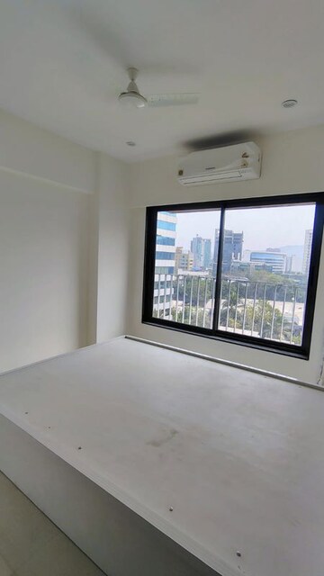 Room in 3 BHK Apartment at Arkade Prime, Marol – for Rent