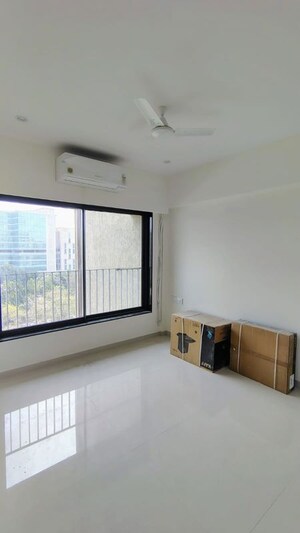 Room in 3 BHK Apartment at Arkade Prime, Marol – for Rent