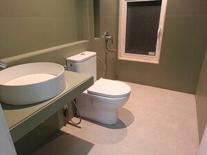 Master Bedroom in 3 BHK Apartment at Tata Serein, Pokhran Road No Two – for Rent