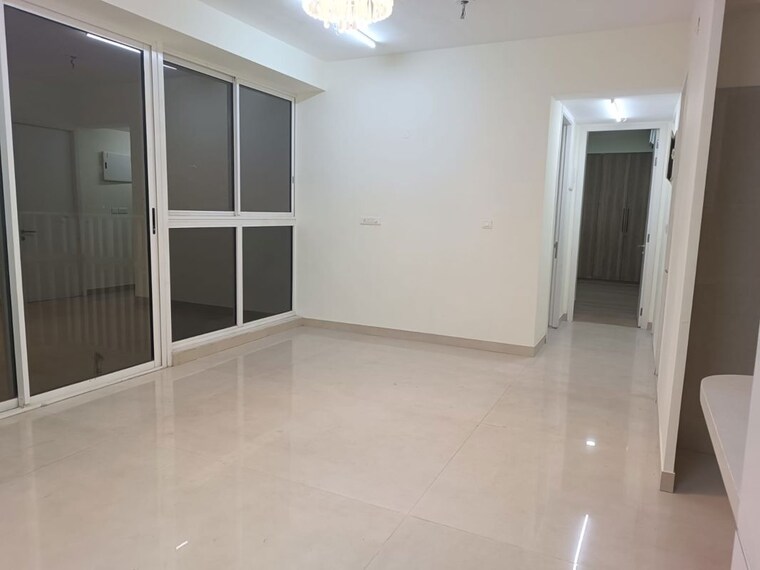 Room, tata-serein 3 Bedroom 1100 Sq.Ft. Apartment In Pokhran Road No Two Thane 10020990