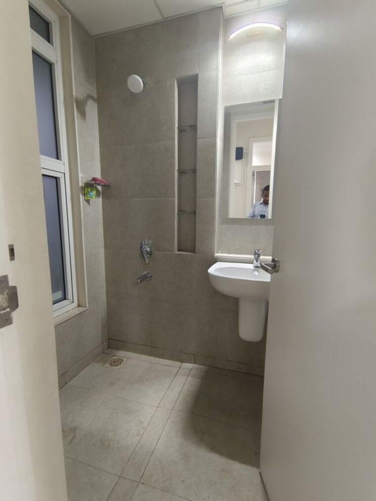 Bathroom, tata-serein 3 Bedroom 996 Sq.Ft. Apartment In Pokhran Road No Two Thane 10020993