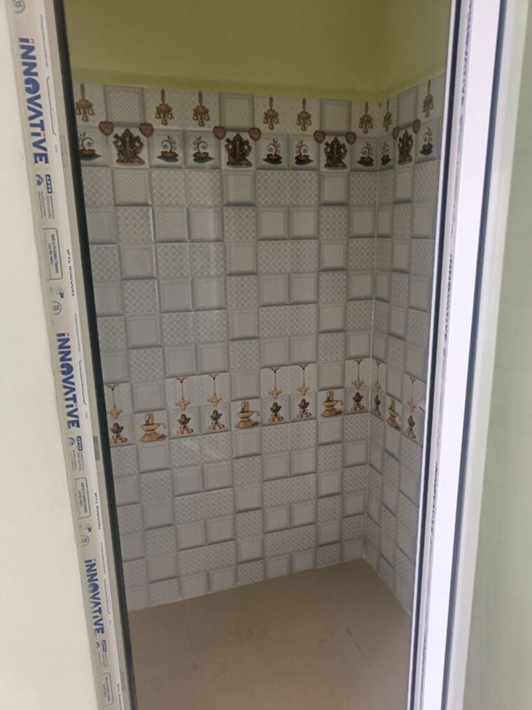 Bathroom, isnapur 2 Bedroom 895 Sq.Ft. Apartment In Isnapur Hyderabad 10021002