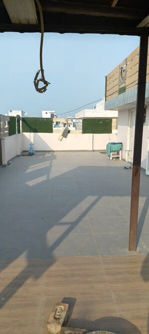 Swimming Pool in 3.5 BHK Builder Floor at Shyam Nagar – for Sale