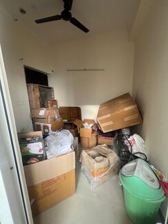 2 BHK + Study Room Apartment For Rent in Mahagun Moderne