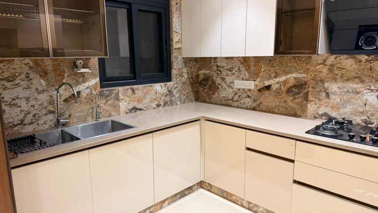 Kitchen, dlf-the-crest 4 Bedroom 3116 Sq.Ft. Apartment In Sector 54 Gurgaon 10021032