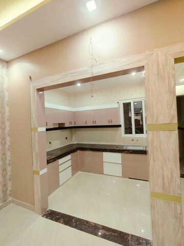 Kitchen in 4 BHK Apartment at DLF The Belaire, Sector 54 – for Sale