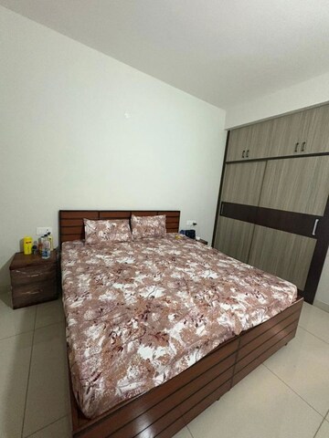 Bedroom in 2 BHK Builder Floor at Sbp Nature City, Central Kharar – for Rent