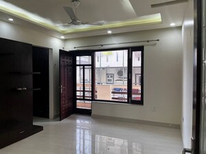 Room in 3 BHK Apartment at Maxworth Premier Urban, Sector 15 – for Rent