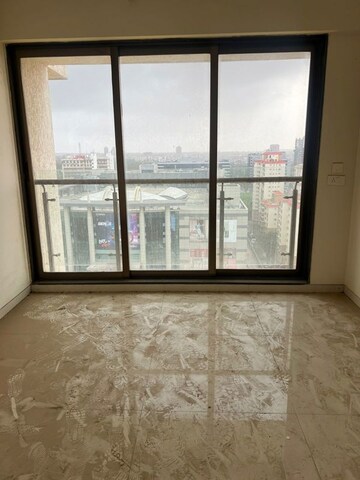 Room in 2 BHK Apartment at Raheja Interface Heights, Malad West – for Sale